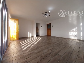Casa en venta en Padre Hurtado, Viña del Mar - 4 dormitorios, 2 baños