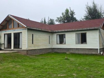 Parcela en venta en Condominio Los Bosque de Aculeo, Paine - 5 dormitorios, 3 baños