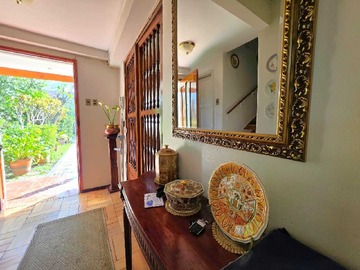 Casa en venta en Un espacio listo para tu nueva etapa (183130), Las Condes - 4 dormitorios, 3 baños