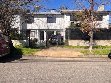 Casa en arriendo mensual en 5 norte 770 B Talca, Talca - 4 dormitorios, 2 baños