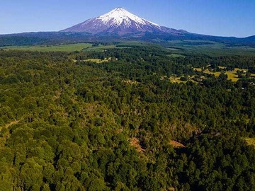 Terreno en venta en Parcela 5.000 Mt2, Condominio Alto Pirao (74528), Pucón
