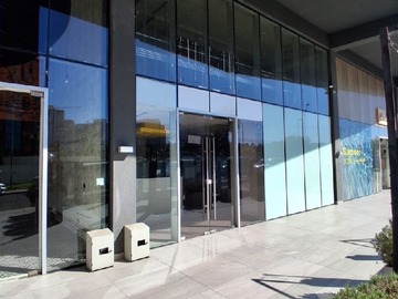 Local Comercial en arriendo mensual en Reñaca norte a Av. Edmundo Eluchans, Viña del Mar - 4 baños