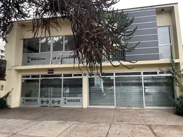Local Comercial en arriendo mensual en Local Comercial de 130 m2 Av Pablo Neruda (154370), Temuco - 3 baños
