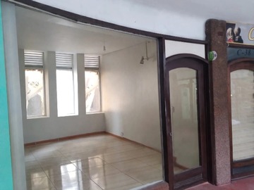 Local Comercial en arriendo mensual en Local Comercial Providencia - 1 dormitorio, 1 baño