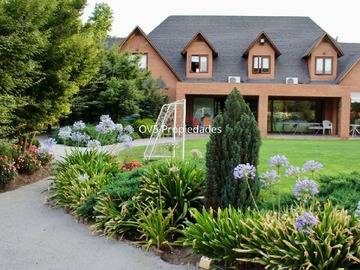 Casa en venta en Preciosa casa Las Brisas de Chicureo (121070), Colina - 5 dormitorios, 4 baños