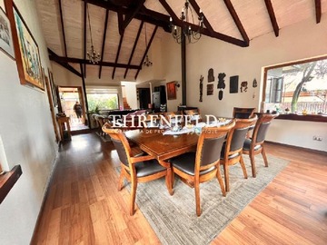 Casa en venta en Concón, Lomas de Montemar, Concón - 5 dormitorios, 4 baños