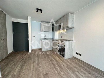 Departamento en arriendo mensual en Bezanilla 1278, Independencia - 2 dormitorios, 2 baños