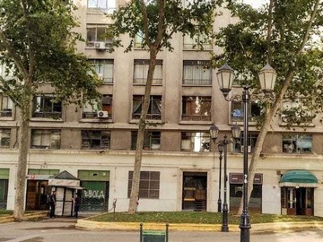 Oficina en venta en Excelente Seguridad y conectividad peatonal (148818), Santiago - 9 dormitorios, 2 baños