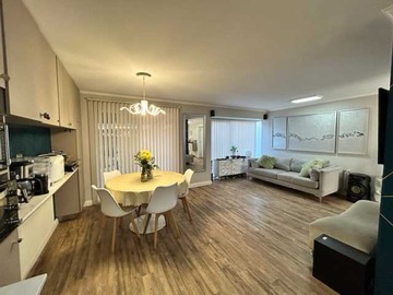 Casa en venta en consistorial (70045), Peñalolén - 4 dormitorios, 4 baños