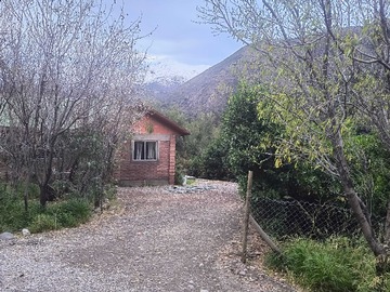 Casa en arriendo mensual en Amplia y sólida casa (165253), Pirque - 3 dormitorios, 2 baños