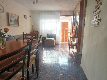 Casa en venta en Lican Ray 1421, Puente Alto - 3 dormitorios, 2 baños