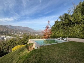 Casa en venta en La dehesa, valle escondido, colegio nido de aguilas, Lo Barnechea - 3 dormitorios, 3 baños
