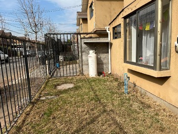 Casa en venta en Barrio Portezuelo, Colina - 3 dormitorios, 2 baños