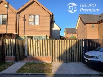 Casa en venta en pasaje pastor emeterio / manuel montt, Buin - 2 dormitorios, 2 baños