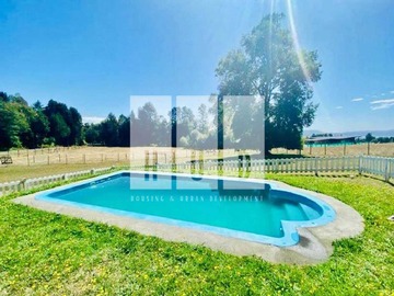 Terreno en venta en Casa con Piscina privada en Pucón! (166670), Pucón - 3 dormitorios, 3 baños