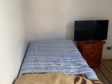 Casa en arriendo mensual en Cerca de los carabineros en av colon, Valparaíso - 2 dormitorios, 1 baño