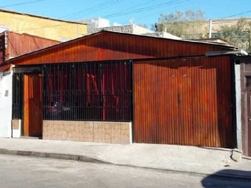 Casa en venta en Hermosa Casa en Calama 7 Dormitorios (105497), Calama - 7 dormitorios, 2 baños