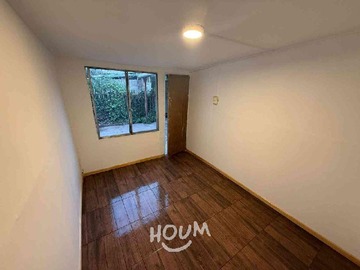 Casa en arriendo mensual en Los Enfierradores, Ñuñoa - 4 dormitorios, 1 baño