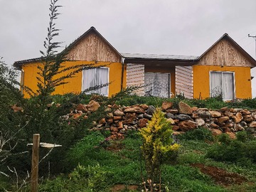 Terreno en venta en Parcela, con 2 casas, agua y luz. (41675), Coquimbo - 4 dormitorios, 3 baños