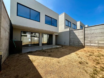 Casa en venta en Los pinos, Quilpué - 3 dormitorios, 3 baños