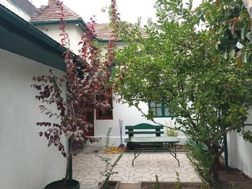 Casa en arriendo mensual en Arrendamos casa exclusivamente para oficinas - providencia, Providencia - 10 dormitorios, 4 baños