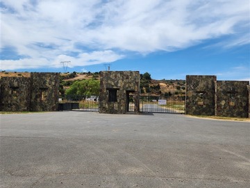Sitio en venta en Valle Tranquilo, Curicó