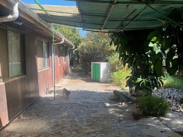 Casa en venta en A pasos de avenida república, Limache - 4 dormitorios, 2 baños