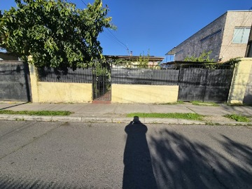 Casa en venta en Los lirios y avenida cerrillos, Cerrillos - 5 dormitorios, 2 baños