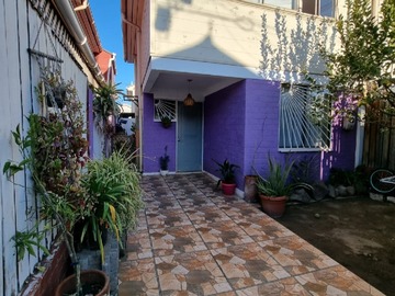 Casa en venta en Valle de la luna, Padre Hurtado - 3 dormitorios, 2 baños