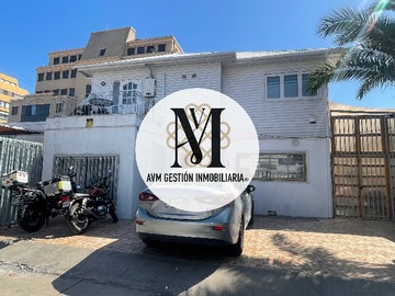 Local Comercial en arriendo mensual en Casa comercial 12 norte pasos del mall marina (173284), Viña del Mar - 9 baños