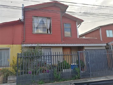 Casa en venta en Villa Buena Vista, Concepción, Concepción - 4 dormitorios, 2 baños