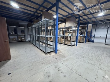 Bodega en venta en El Retiro - Miraflores, Renca - 1 baño