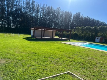 Casa en venta en Vende casa parcela limache 614 mts const. Terreno 4600 mts, Limache - 9 dormitorios, 7 baños