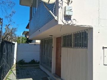 Oficina en arriendo mensual en 4 Oriente con 3 Norte, Viña del Mar - 7 dormitorios, 3 baños