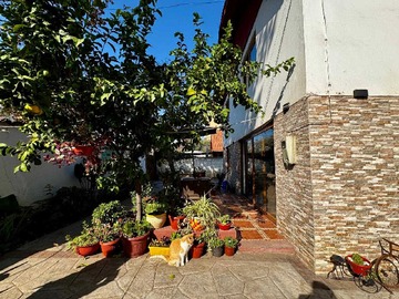 Casa en venta en Preciosa casa bremen ñuñoa (172563), Ñuñoa - 5 dormitorios, 2 baños