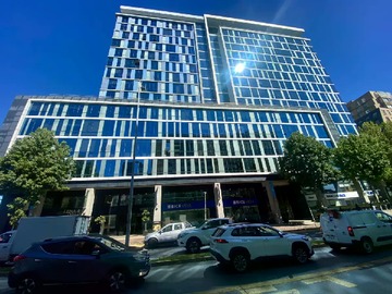 Oficina en arriendo mensual en Capitán Prat 199, Concepción - 5 dormitorios, 6 baños