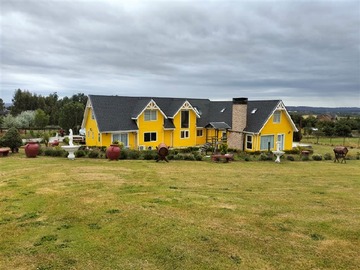 Casa en venta en Parcela con casa en Graneros de Puerto Varas, Puerto Varas - 5 dormitorios, 3 baños