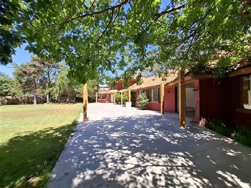Terreno en venta en AP184 10.525 m2 con 58 metros de frente a carretera San Martin, Colina, Colina - 3 dormitorios, 10 baños