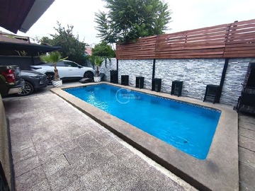Casa en venta en Naciones unidas, San Joaquín - 5 dormitorios, 3 baños