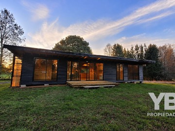 Casa en arriendo mensual en Pedregoso, Villarrica - 3 dormitorios, 2 baños