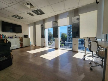 Oficina en venta en Oficina 3 privados, 2 baños, 2 Bx. (173566), Lo Barnechea - 3 dormitorios, 2 baños