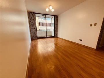Departamento en arriendo mensual en Marcoleta / Lira, Santiago - 2 dormitorios, 1 baño