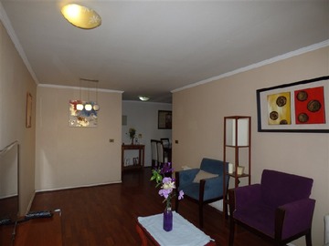 Departamento en venta en Estación de Metro Camino Agricola, Macul - 3 dormitorios, 2 baños