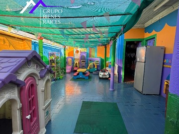 Casa en venta en Propiedad se ubica en sector consolidado (168204), Independencia - 6 dormitorios, 2 baños