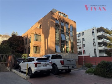 Oficina en venta en Luis Carrera / Las Hualtatas / Kennedy, Vitacura - 6 dormitorios, 3 baños