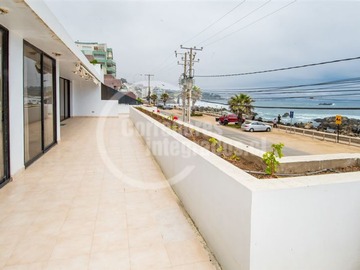 Departamento en venta en Borgoño, Viña del Mar - 4 dormitorios, 4 baños