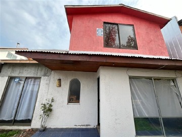 Casa en venta en 24 poniente 0320, Talca - 3 dormitorios, 1 baño