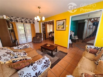 Casa en venta en No es solo una casa. Es un nuevo estilo de vida, El Bosque - 5 dormitorios, 3 baños