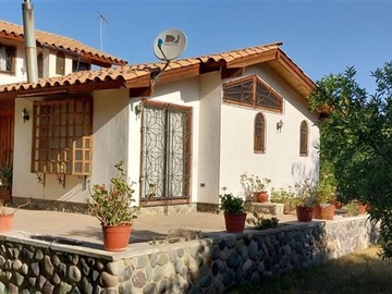 Parcela en venta en Hermosa Parcela , con casa colonial 4D 3B En Lampa, Lampa - 4 dormitorios, 3 baños