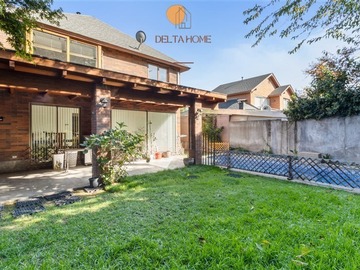 Casa en arriendo mensual en Faldeo de Las Pircas, Peñalolén - 3 dormitorios, 3 baños